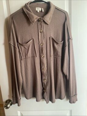 BKE Ribbed Button-Up Shirt in Taupe